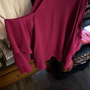Cold shoulder top new
